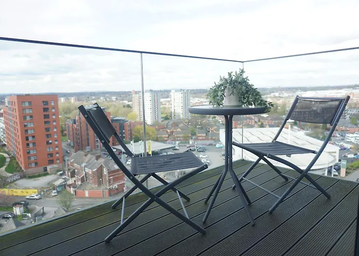 Cosy Two Bedroom Apartment In Manchester